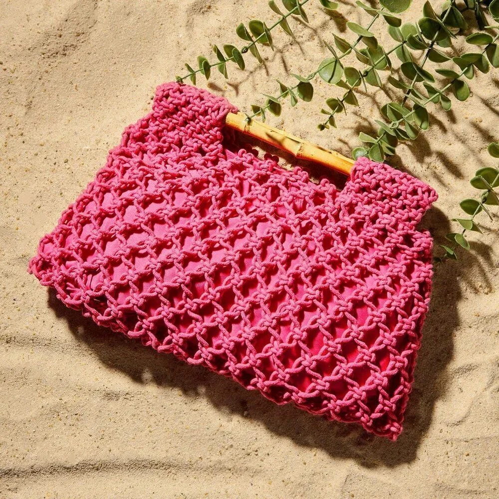 Hot Pink Vacation Women's Woven Tote Bag - Picture 2 of 7